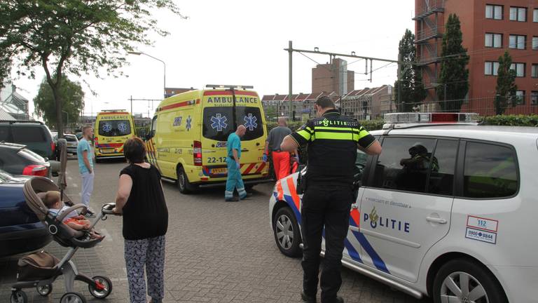 Tijdens het barbecuen raakten drie mensen gewond (foto: Harrie Grijseels/SQVision).