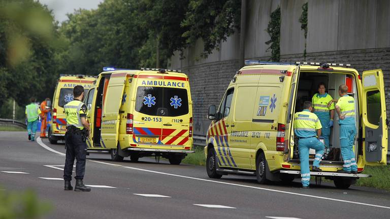 Ongeval op A58 bij Gilze. (foto: Marcel van Dorst/SQ Vision)