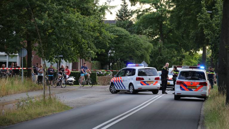 Schietpartij op woonwagenkamp Sint-Oedenrode (foto: AS Media).