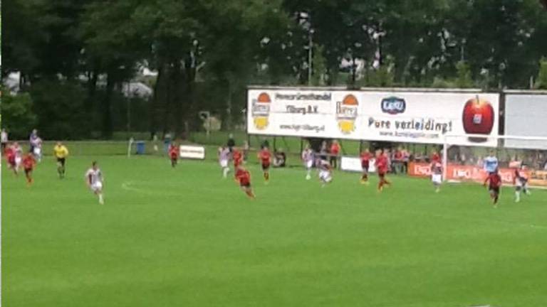 Willem II oefent tegen Helmond Sport (foto: @WillemII / Twitter)