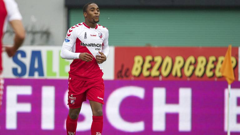 Gyrano Kerk in het shirt van FC Utrecht. (foto: VI Images)