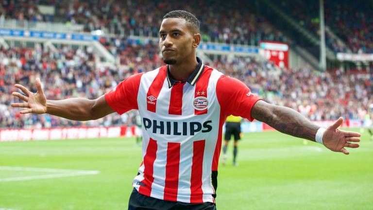 Luciano Narsingh viert zijn feestje (foto: VI-Images)