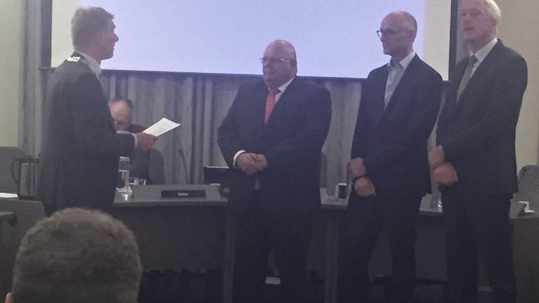 De nieuwe wethouders Brands, Maathuis en Jonkergouw (foto: Tonnie Vossen).