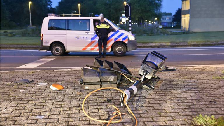 Er was geen ander verkeer bij het ongeluk betrokken. (Foto: Jules Vorselaars/JV Media).