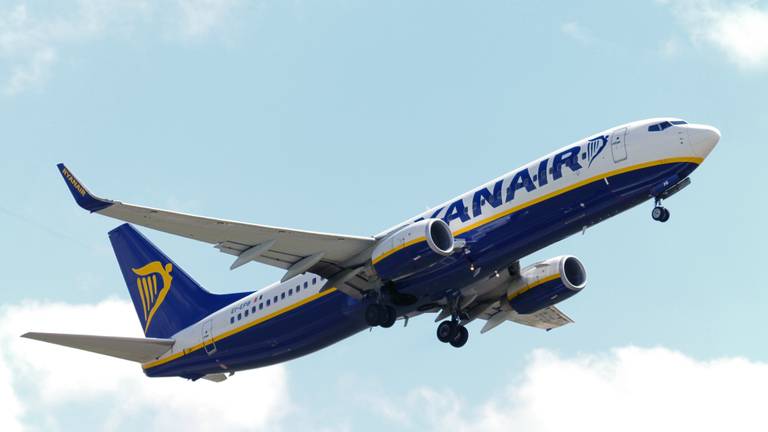 Een vliegtuig van Ryanair. (Archieffoto: Flickr.com/PaulLucas)
