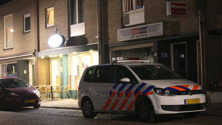 Overval op cafetaria (foto: Rob Engelaar / Infocus Mediaproducties)