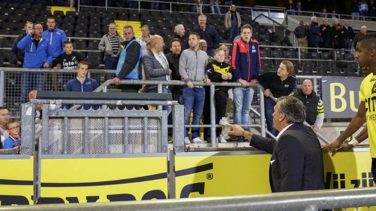 NAC Breda en Robert Maaskant gingen dinsdagavond uit elkaar (Foto: Maurice van Steen/VI Images)