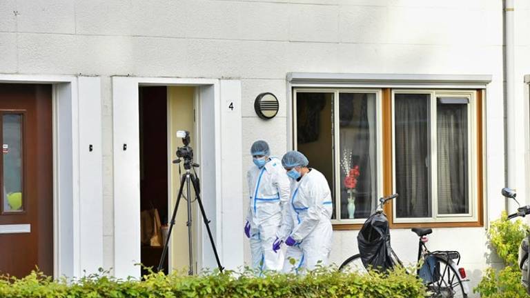 Na de overval werd onderzoek gedaan in de Betuwestraat (Archieffoto: Jack Brekelmans)