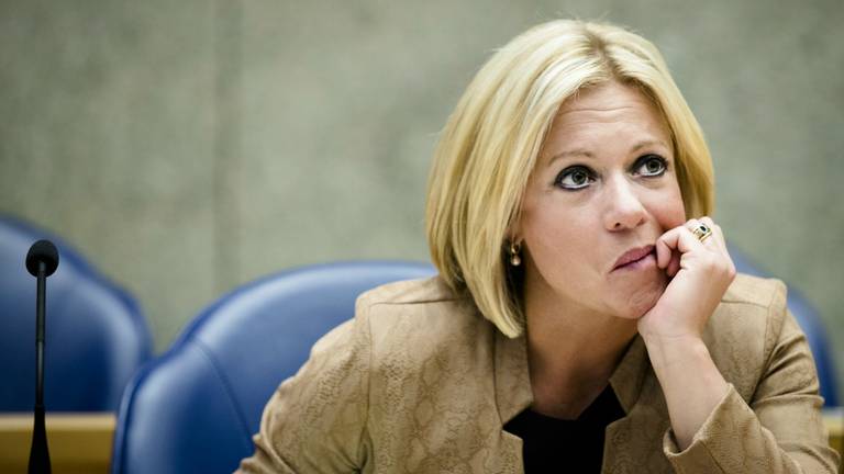 Minister Jeanine Hennis-Plasschaert (foto: ANP)