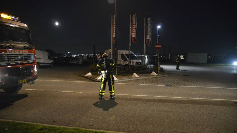 De brandweer rukte uit voor een gaslek in Roosendaal. (foto: Marco Verhage).