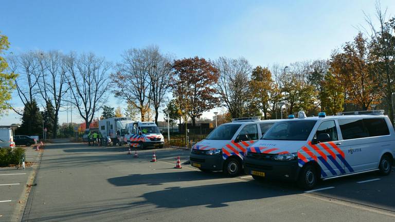 Een beeld van de controle in Eindhoven (foto: Fons Hendriks/Hendriks Multi media).