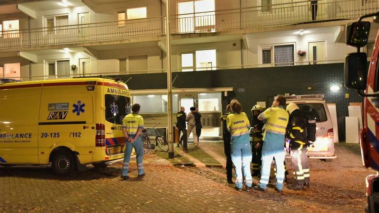 Hulpdiensten bij flat aan Bartokstraat bij incident in november dit jaar.