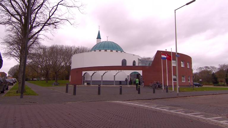 De Ulu Moskee in Bergen op Zoom