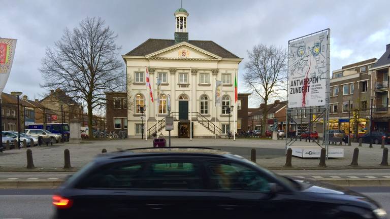 Opening randweg Zundert: verkeerschaos centrum moet voorbij zijn 