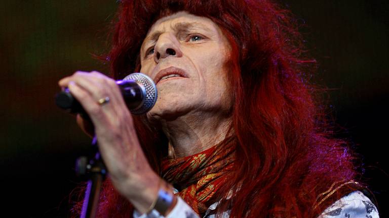 Armand was een protestzanger die een grote hit scoorde met 'Ben ik te min' (foto: ANP).