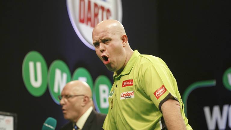 Michael van Gerwen was veel te sterk voor Thornton. Foto: Steve Welsh/PDC).