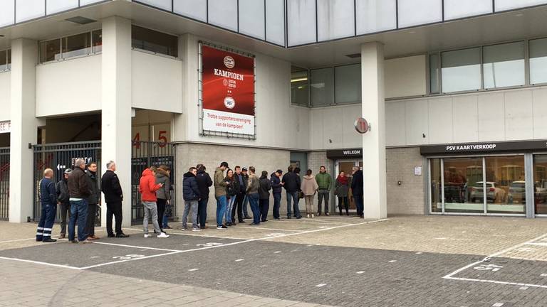 De laatste kaartjes werden woensdag verkocht (Foto: PSV Media)