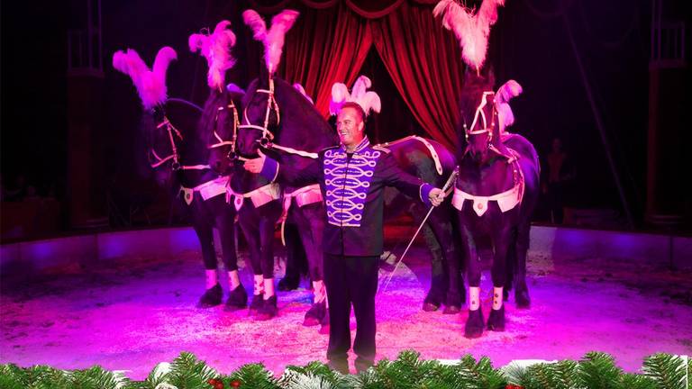 In Etten-Leur is een kerstcircus neergestreken 