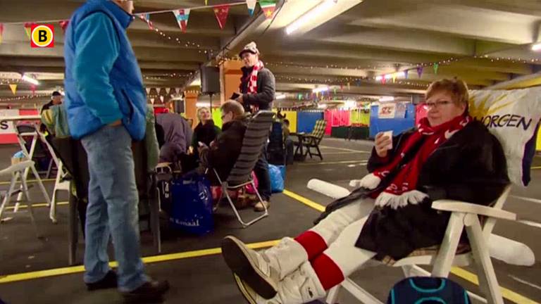 Nacht van 't Swaree: Waar de wachtrij voor de kaartjes bijna net zo leuk is als het carnavalsfeest 