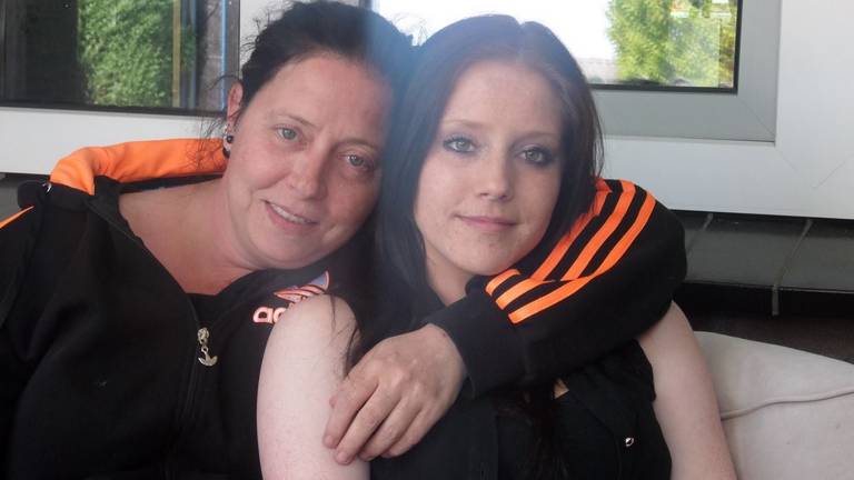 Moeder Martine Kellenaers met Mariska Profijt