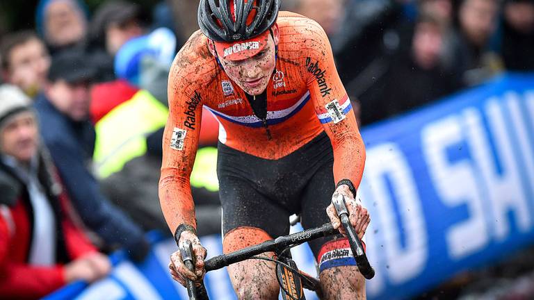 Mathieu van der Poel in actie. (Foto: VI Images)