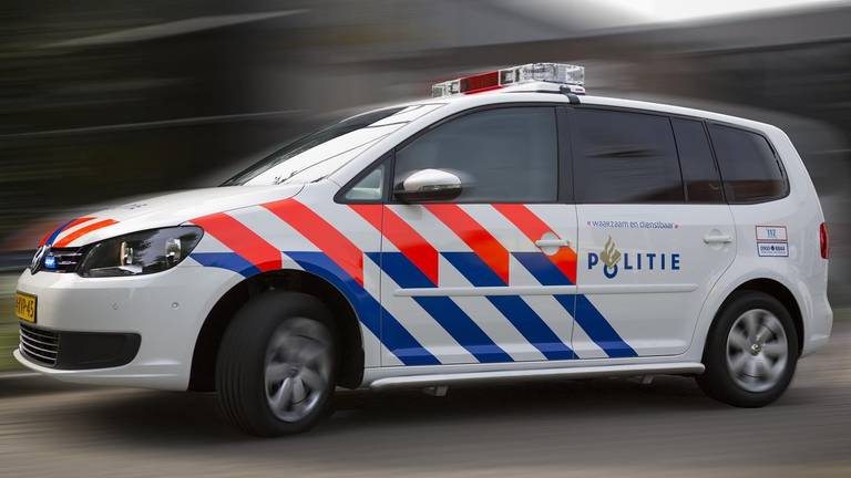 De politie achtervolgde de man.