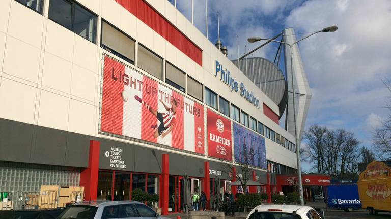 Het Philips Stadion in Eindhoven. 