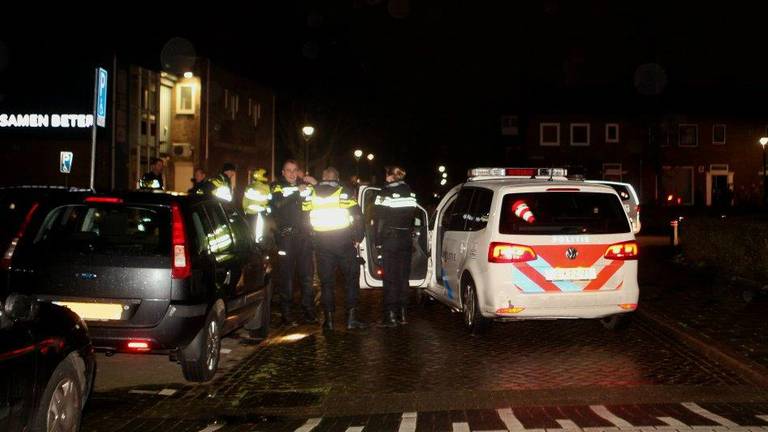 Waarschuwingsschot gelost bij aanhouding in Den Bosch. (Foto:Bart Meesters/Meesters Multi Media)