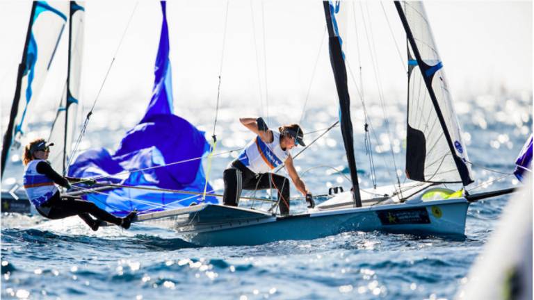 Annemiek Bekkering (links) en Annette Duetz in actie. (Foto: Pedro Martinez).