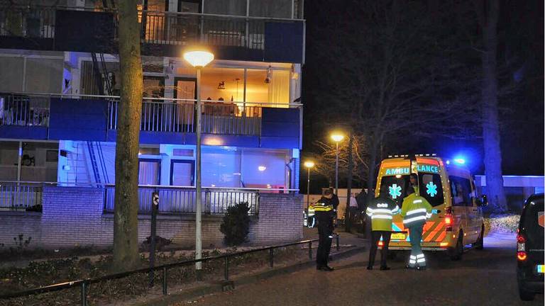 De kinderen werden met een alcoholvergiftiging naar het ziekenhuis gebracht. (Foto: Toby de Kort).