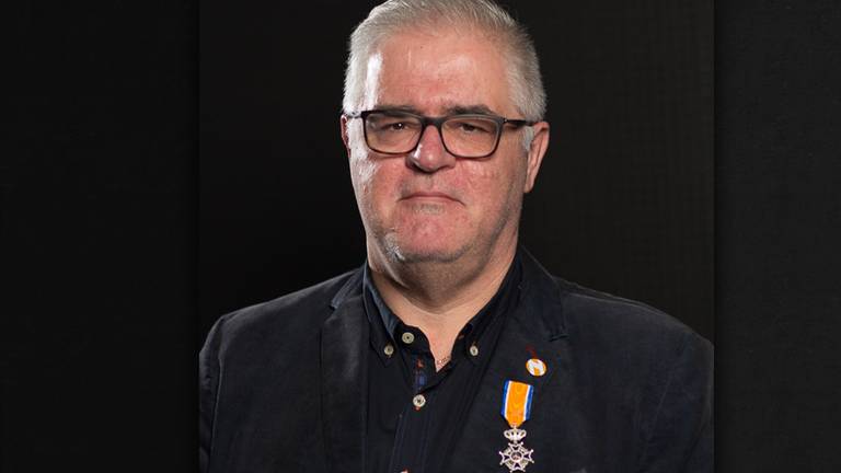 De lintjes, van Toontje van Esch (uit Esch) tot prof. dr ...