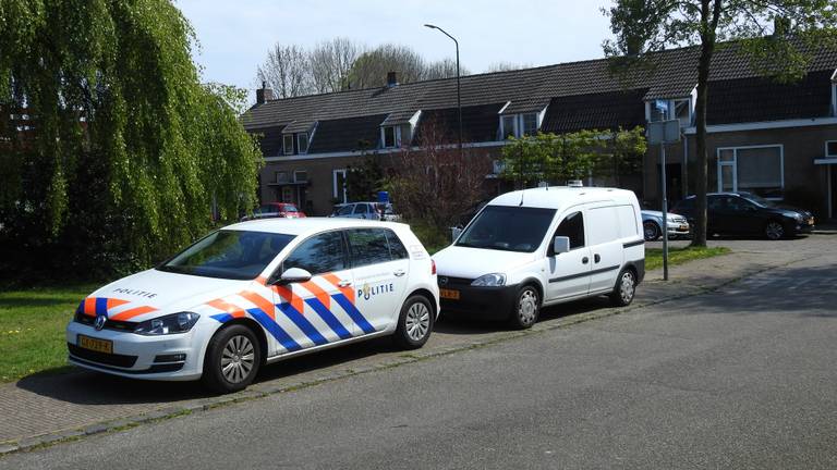 Onderzoek in de wijk Molenbroek na een reeks woninginbraken. (Foto: AS Media)