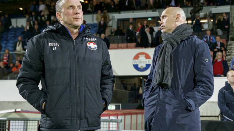 Adrie Bogers aan het werk bij Willem II