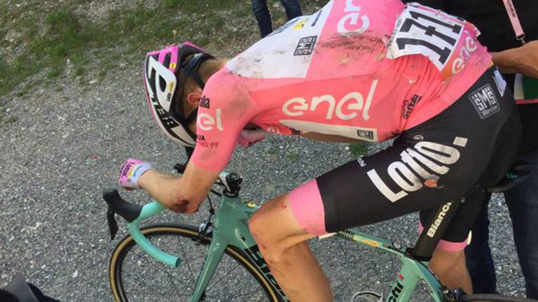 'Ik verlies hier de Giro', Steven Kruijswijk gebroken