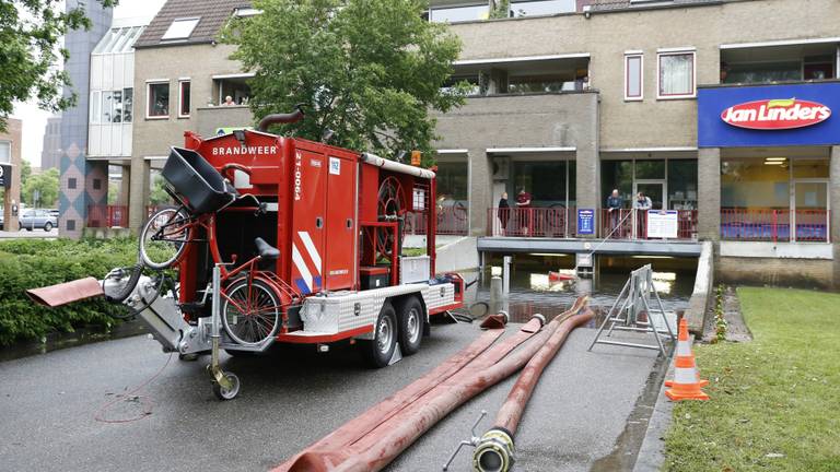 Boxmeer stond volgens de inwoners in mum van tijd onder water