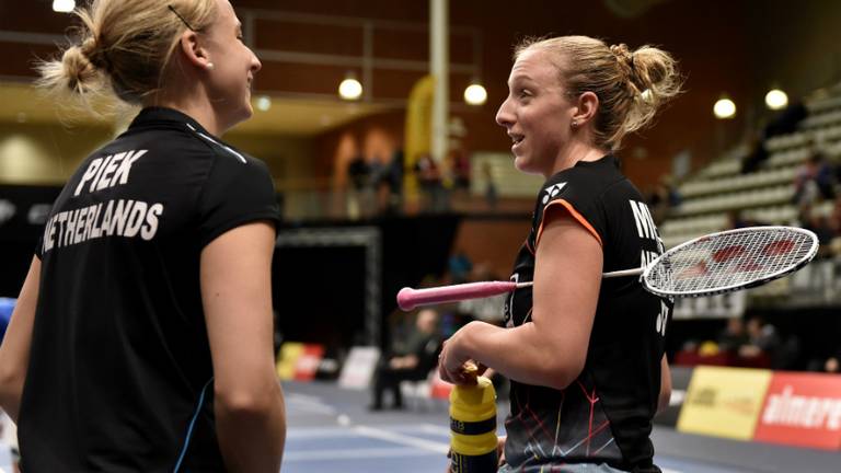 Selena Piek en Eefje Muskens