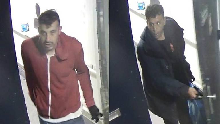 Het duo wordt verdacht van het stelen van handgemaakte sieraden. Foto: Politie