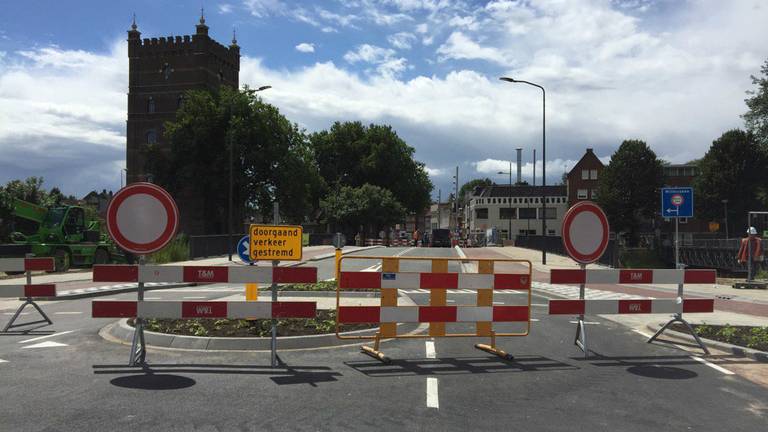 Na 13 jaar soebatten is Bartenbrug in Den Bosch eindelijk open