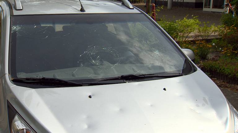 Hagelschade zorgt nog steeds voor topdrukte autoschadebedrijven