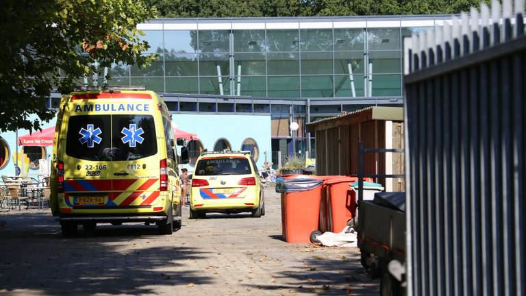 Jongen 5 Heeft Flinke Hersenschudding Na Val Van Glijbaan In Zwembad Eindhoven Omroep Brabant