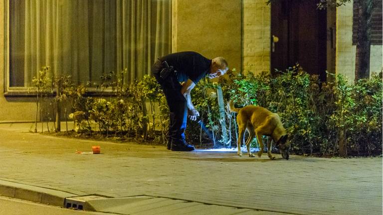 De politie deed onderzoek. (Foto: Jack Brekelmans/Persburo-BMS)