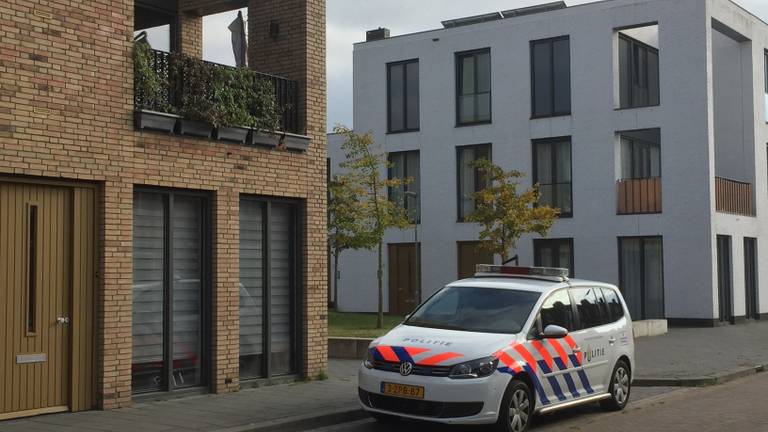 Overval op huis in Den Bosch. (foto: Bart Meesters/Meesters Multi Media)