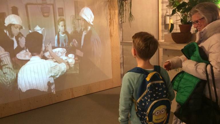 Vincent van Gogh pop-up Experience in stationshal Breda Centraal.