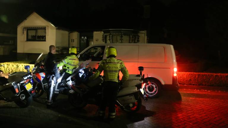 Onderzoek dood man Sint Willebrord. (foto: Alexander Vingerhoeds)