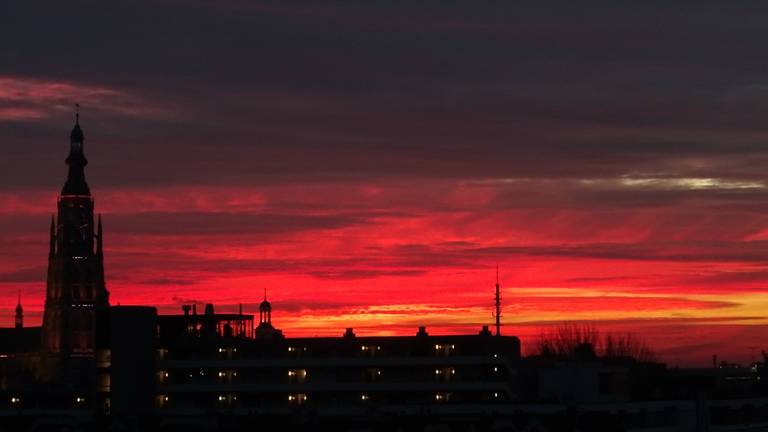 Breda kleurt rood. Foto: Guido Voermans