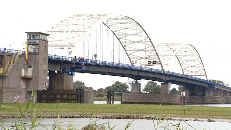 De Merwedebrug (foto: archief).