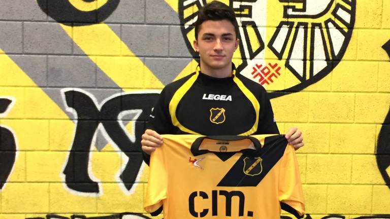 Manu Garcia, gehuurd van Manchester City (foto: NAC Breda).