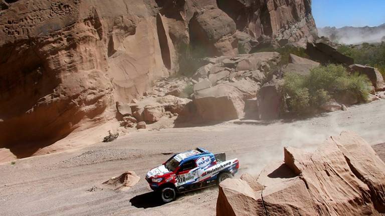 Erik van Loon in actie tijdens de Dakar Rally (foto Willy Weyens)