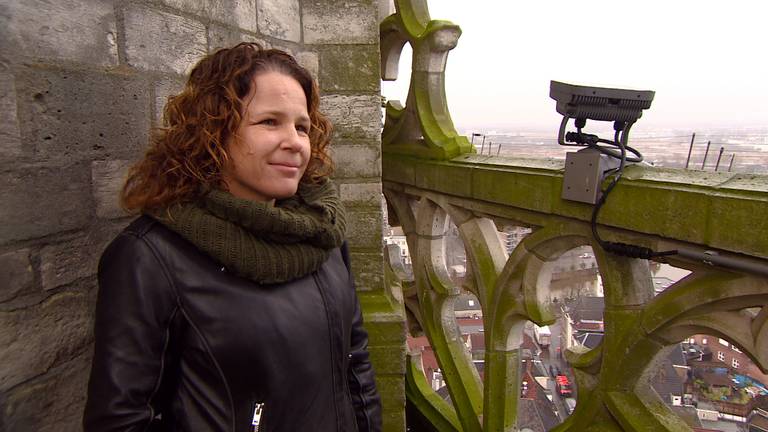 Ode aan overleden gitarist vanaf de Grote Kerk in Breda 