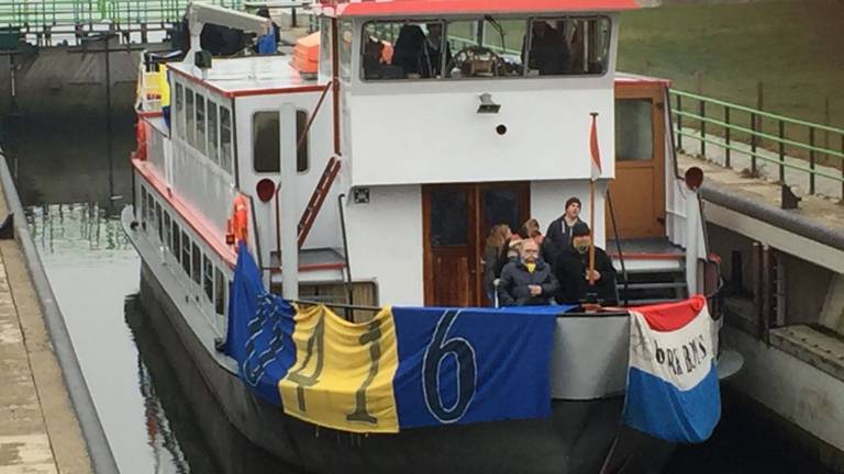 Fans van RKC zijn op weg naar Breda (foto: Ronald Strater)